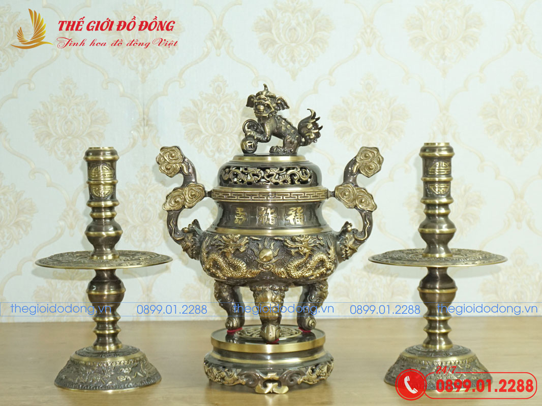 bo-tam-su-nen-dinh-rong-mau-xanh-cao-cao-40cm-01 bộ tam sự nến đỉnh rồng màu xanh cạo cao 40cm - 01