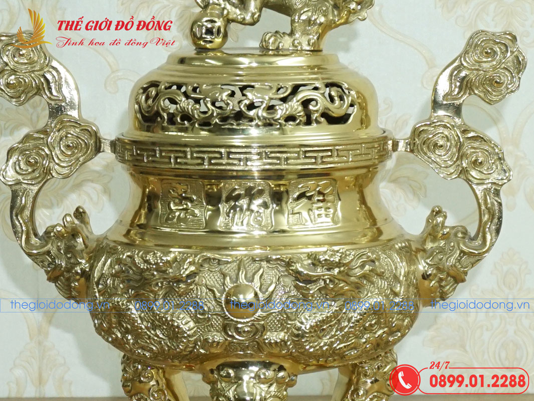 dinh-rong-mau-vang-bong-cao-40cm-02 đỉnh đồng màu vàng bóng cao 40cm - 02