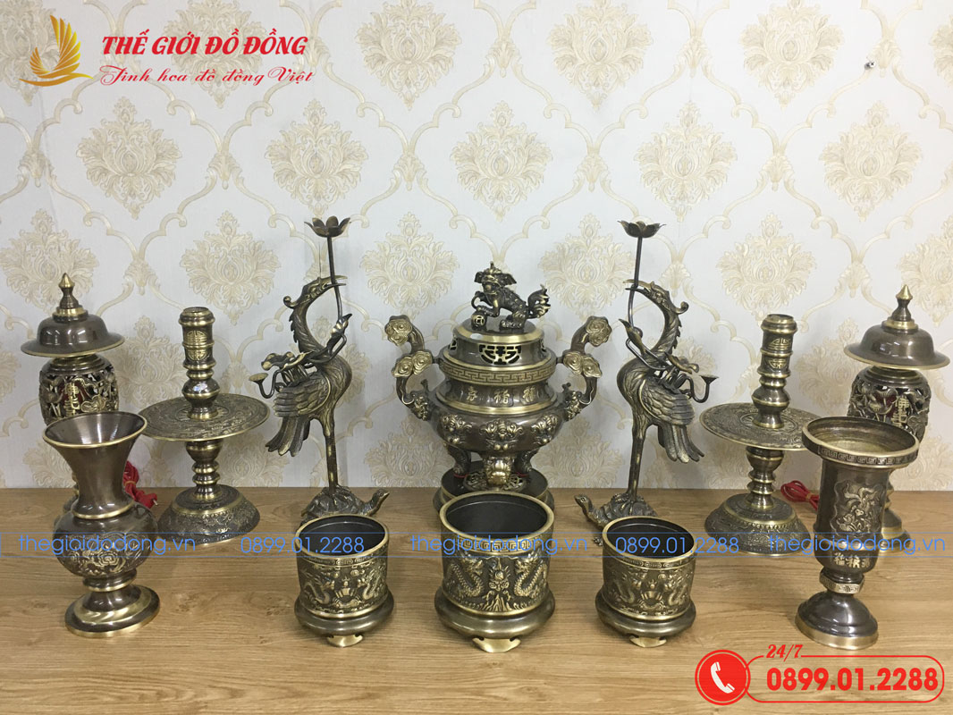 bo-do-tho-12-mon-dinh-doi-dao-mau-xanh-cao-cao-40cm-03 bộ đồ thờ 12 món đỉnh dơi đào màu xanh cạo cao 40cm - 03