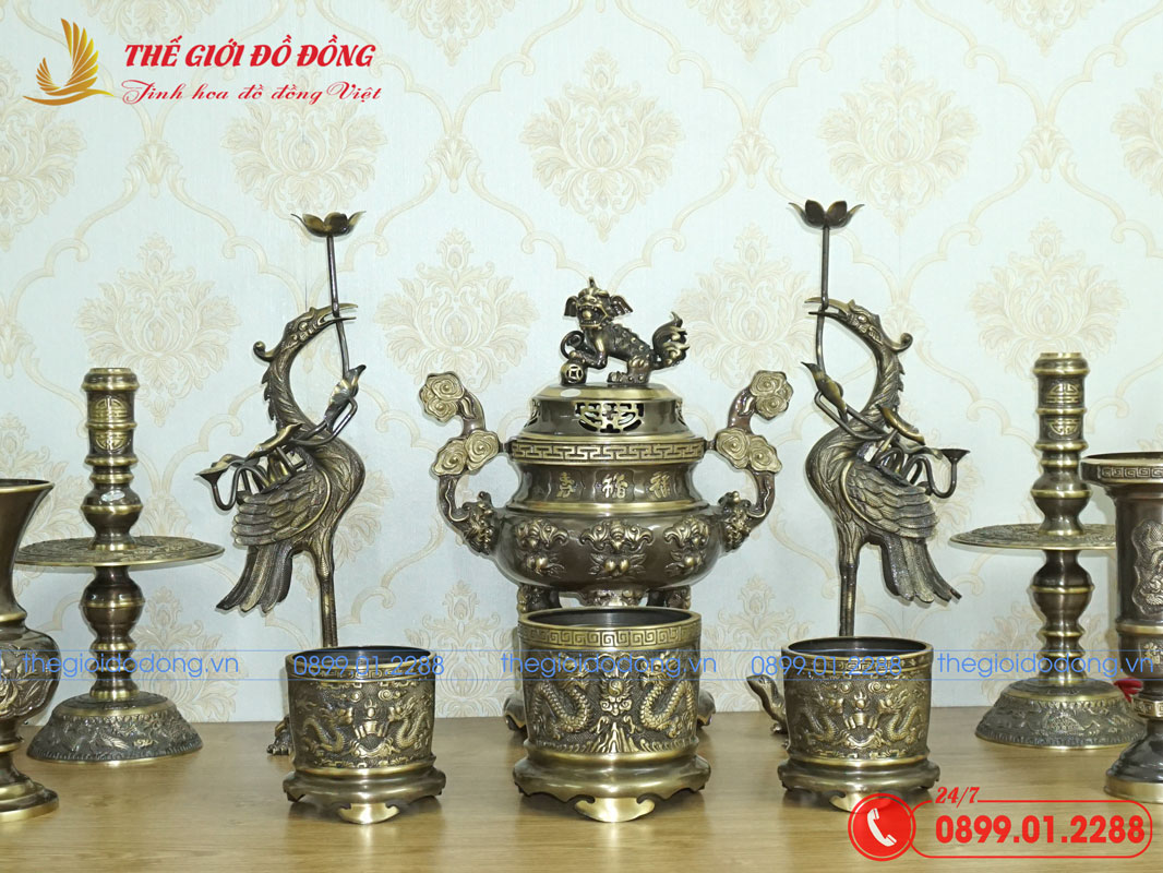 bo-do-tho-12-mon-dinh-doi-dao-mau-xanh-cao-cao-40cm-05 bộ đồ thờ 12 món đỉnh dơi đào màu xanh cạo cao 40cm - 05