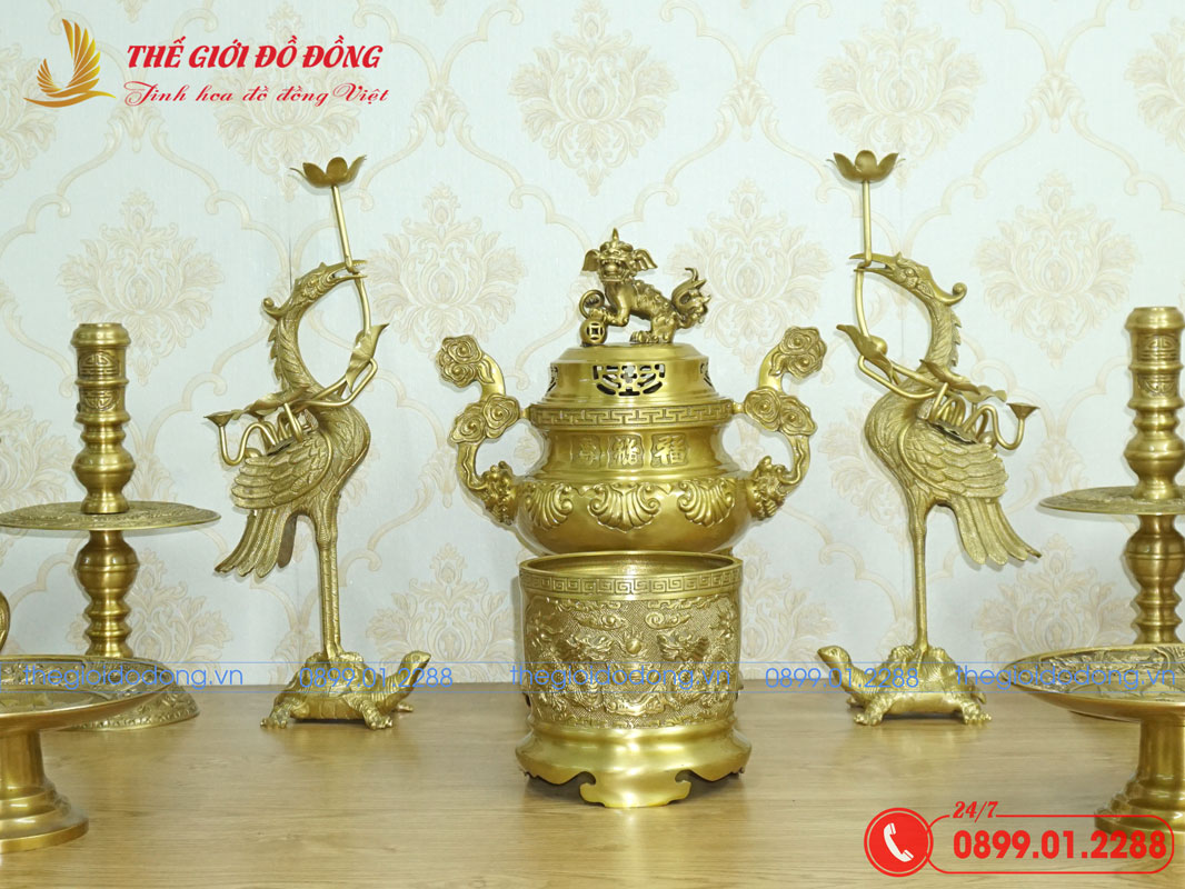 bo-do-tho-12-mon-dinh-soi-mau-vang-dam-cao-40cm-05 bộ đồ thờ 12 món đỉnh sòi màu vàng đậm cao 40cm - 05