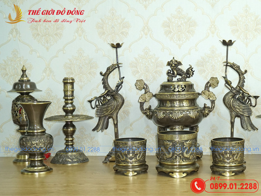 bo-do-tho-12-mon-dinh-soi-mau-xanh-cao-cao-40cm-04 bộ đồ thờ 12 món đỉnh sòi màu xanh cạo cao 40cm - 04