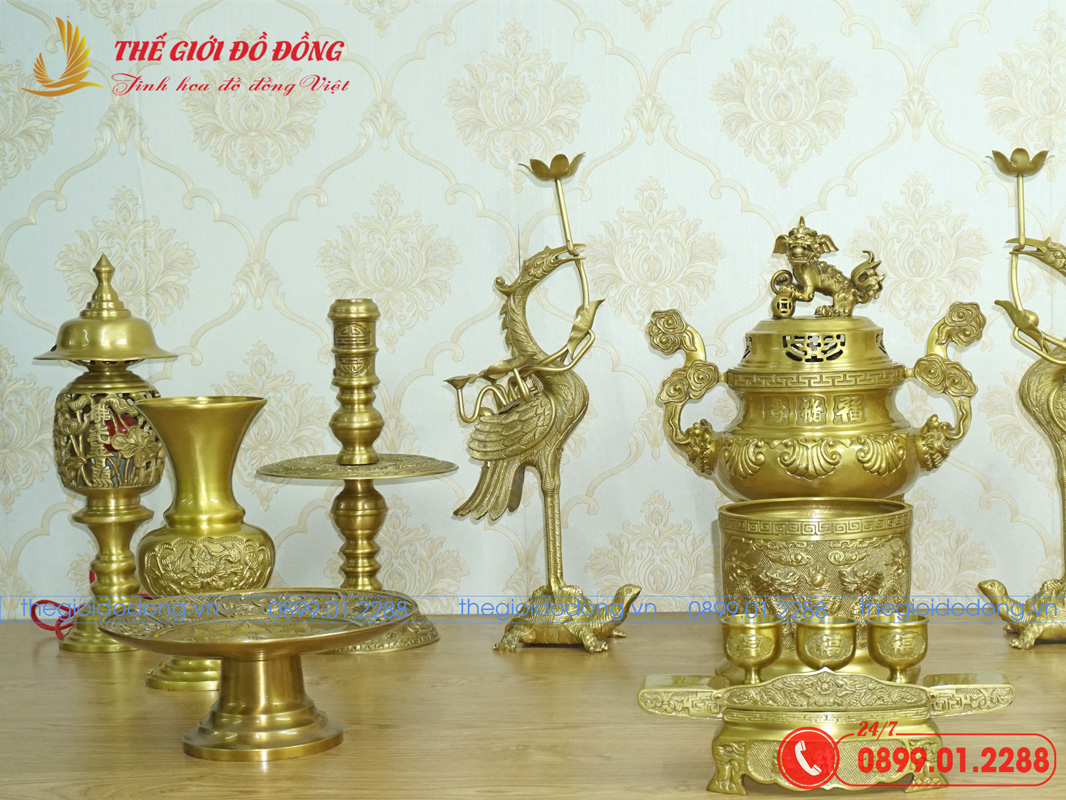 bo-do-tho-13-mon-dinh-soi-mau-vang-dam-cao-40cm-04 bộ đồ thờ 13 món đỉnh sòi màu vàng đậm cao 40cm - 04