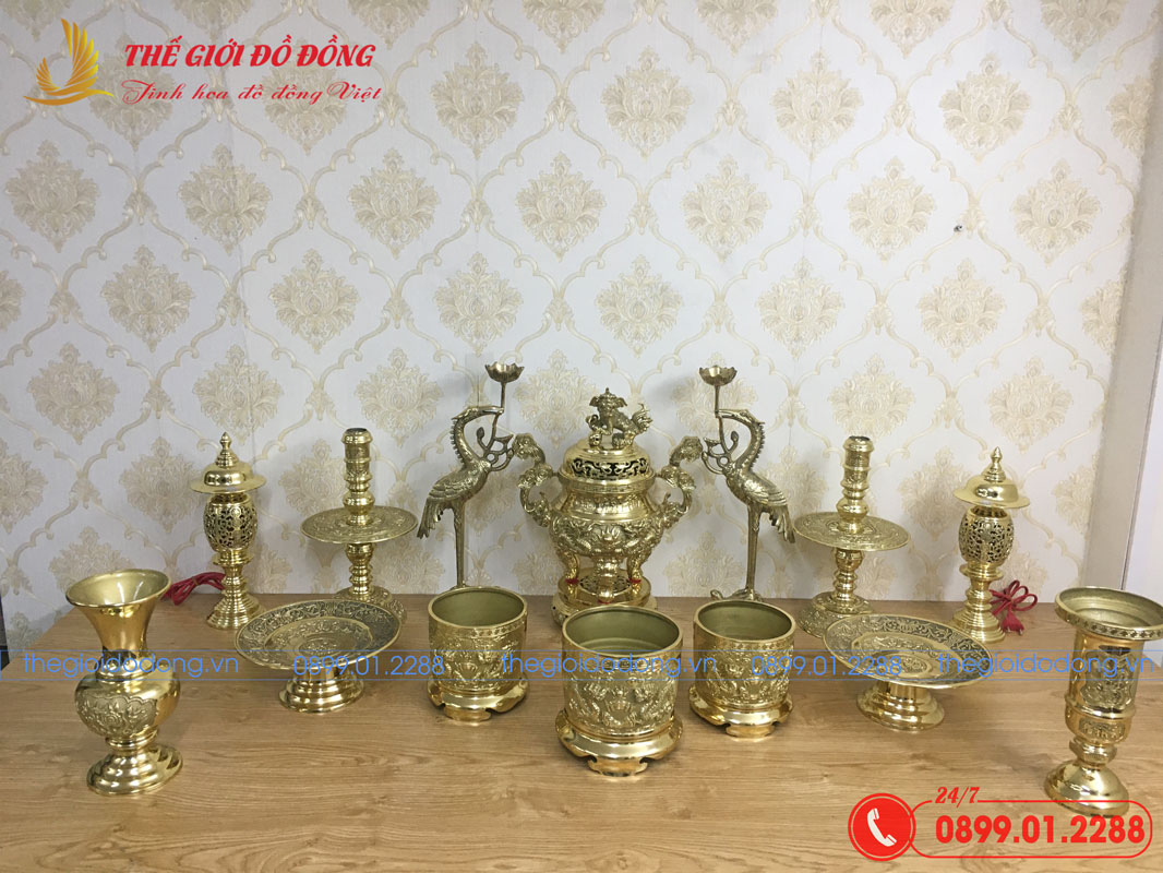 bo-do-tho-14-mon-dinh-rong-mau-vang-bong-cao-40cm-03 bộ đồ thờ 14 món đỉnh rồng màu vàng bóng cao 40cm - 03