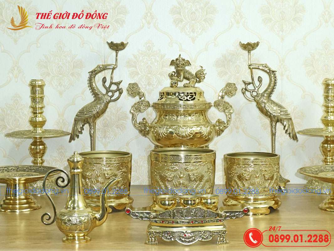 bo-do-tho-16-mon-dinh-soi-mau-vang-bong-cao-40cm-05 bộ đồ thờ 16 món đỉnh sòi màu vàng bóng - 05