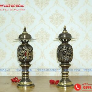 đôi đèn thờ bằng đồng màu xanh cạo cao 40cm