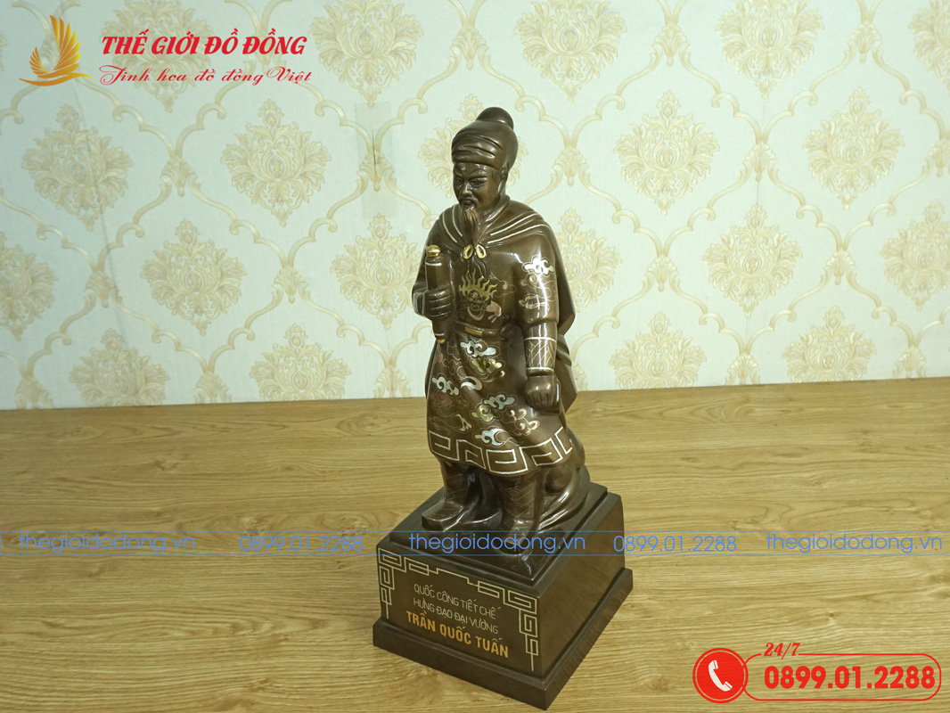 tuong-Tran-Hung-Dao-kham-tam-khi-cao-50cm-04 tượng Trần Hưng Đạo khảm tam khí cao 50cm - 04