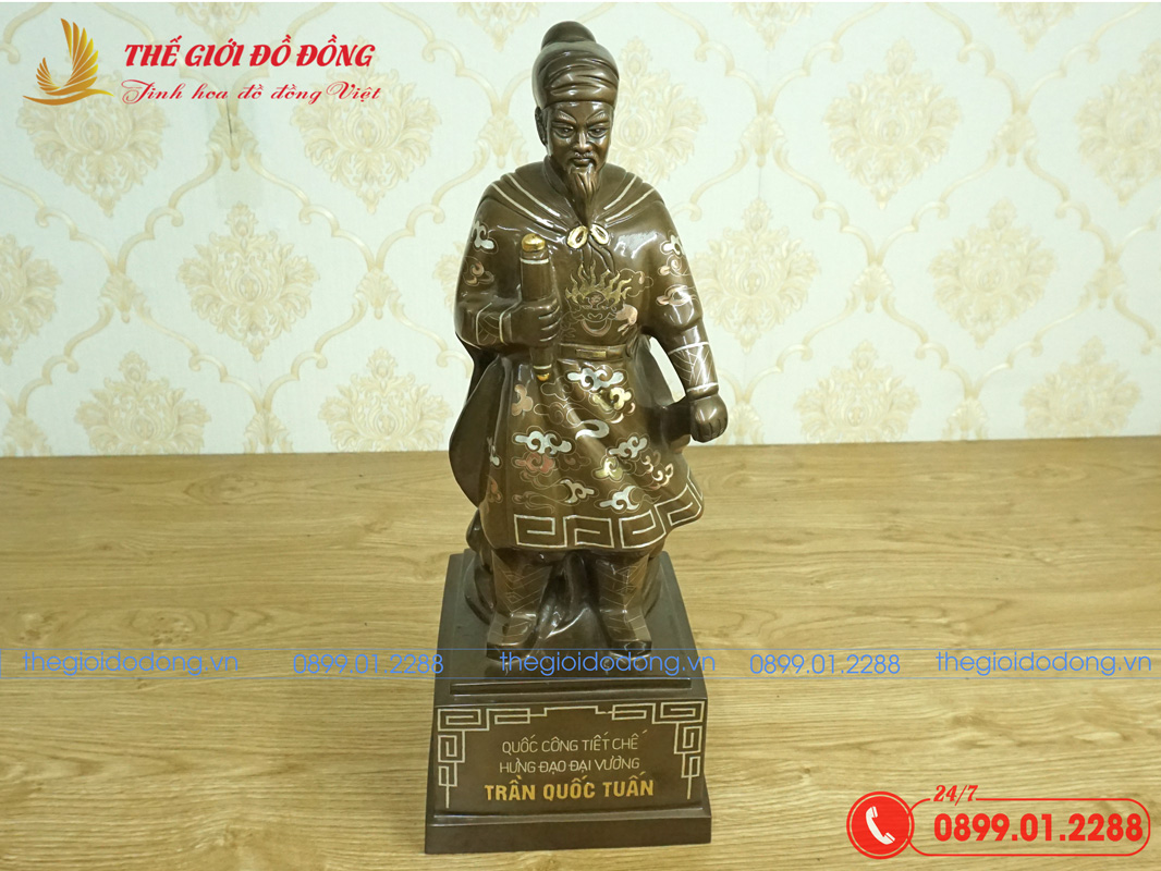 tuong-Tran-Hung-Dao-kham-tam-khi-cao-50cm-06 tượng Trần Hưng Đạo khảm tam khí cao 50cm - 06